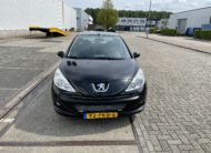 PEUGEOT 206 + 1.4 BENZINE  BJ 2011  231266 KM. NIEUWE  DISTRIBUTIE