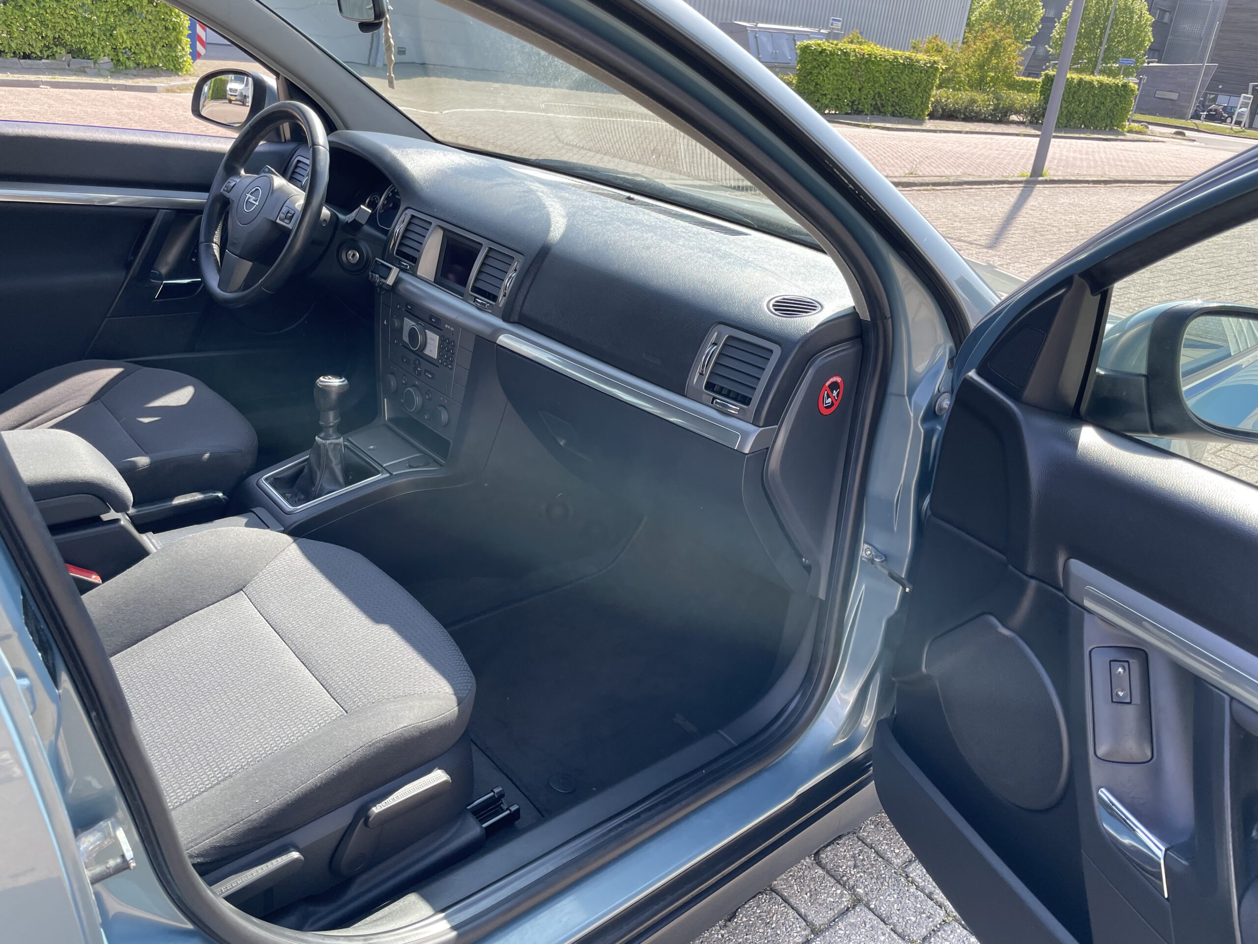 OPEL  VECTRA WAGON 1.8-16V BENZINE  BJ. 2006  306144 KM. NAP. APK.06-05-2023