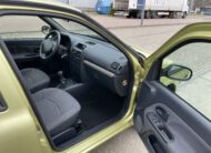 2004 BJ. Renault Clio 1.2-16V BENZINE  5-DEURS 211445 KM. APK TOT 05-12-2022