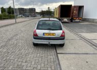 2003 BJ.Renault Clio 1.6 16V Initiale  Xenon, Navigatie 213299 KM. APK TOT 26-11-2022