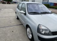 2003 BJ.Renault Clio 1.6 16V Initiale  Xenon, Navigatie 213299 KM. APK TOT 26-11-2022