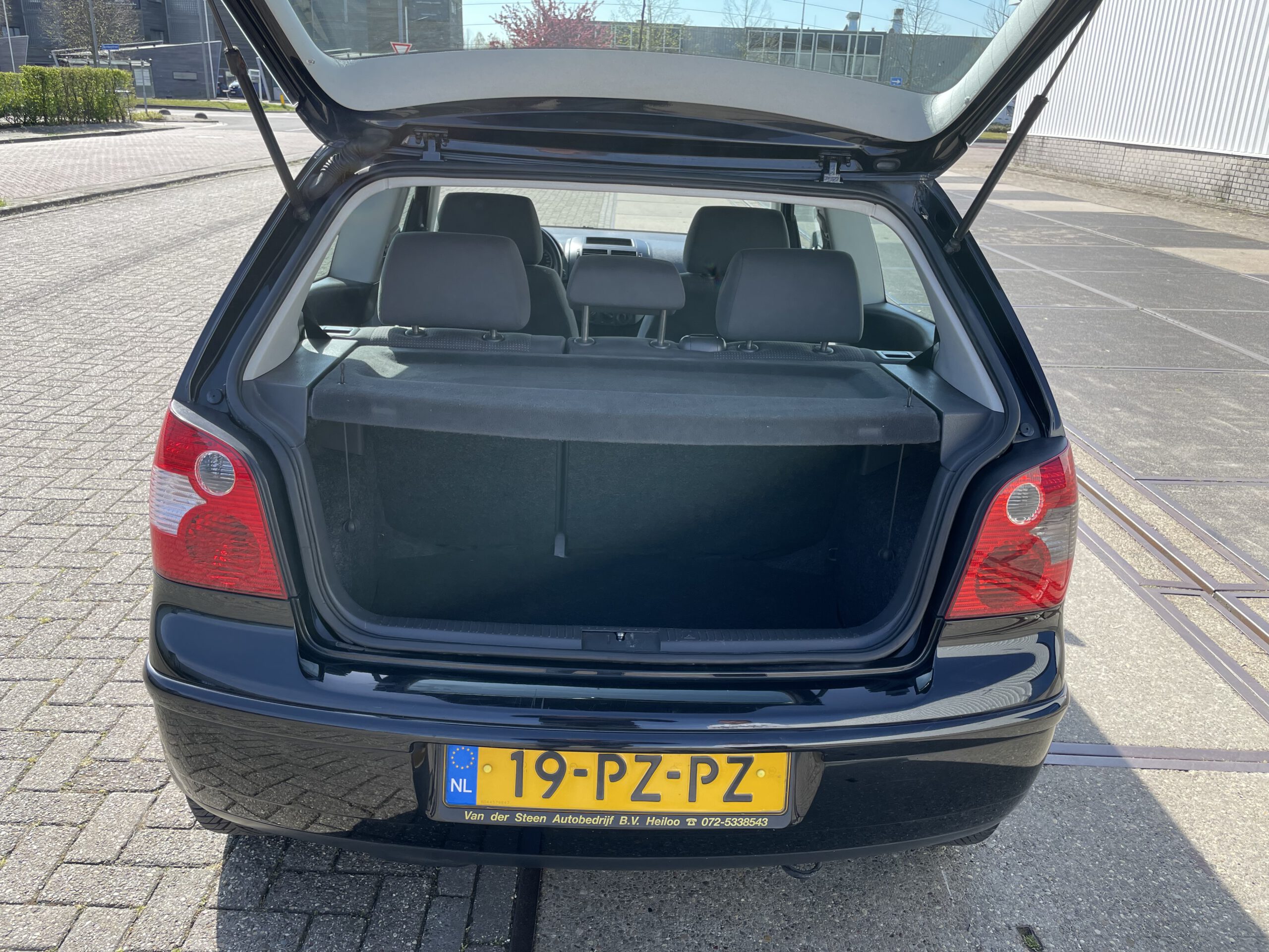 VW POLO  BJ 2005 1.4 16V BENZINE  185732 KM. NAP APK TOT 9-6-2023