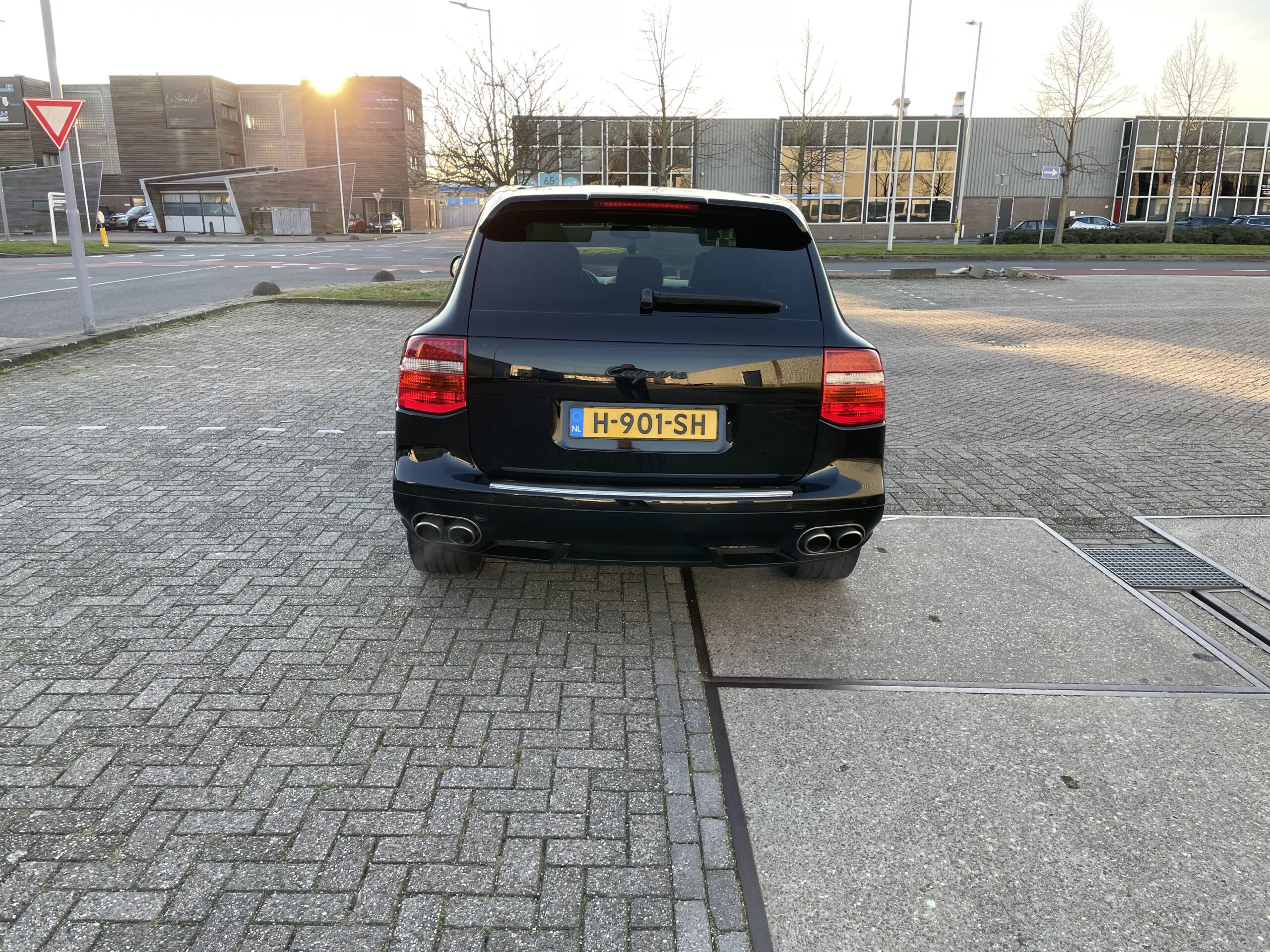 2008 BJ porsche cayenne gts uitvoering 3.6 benzine bj. 2008 km. 273497 apk 04-05-2024