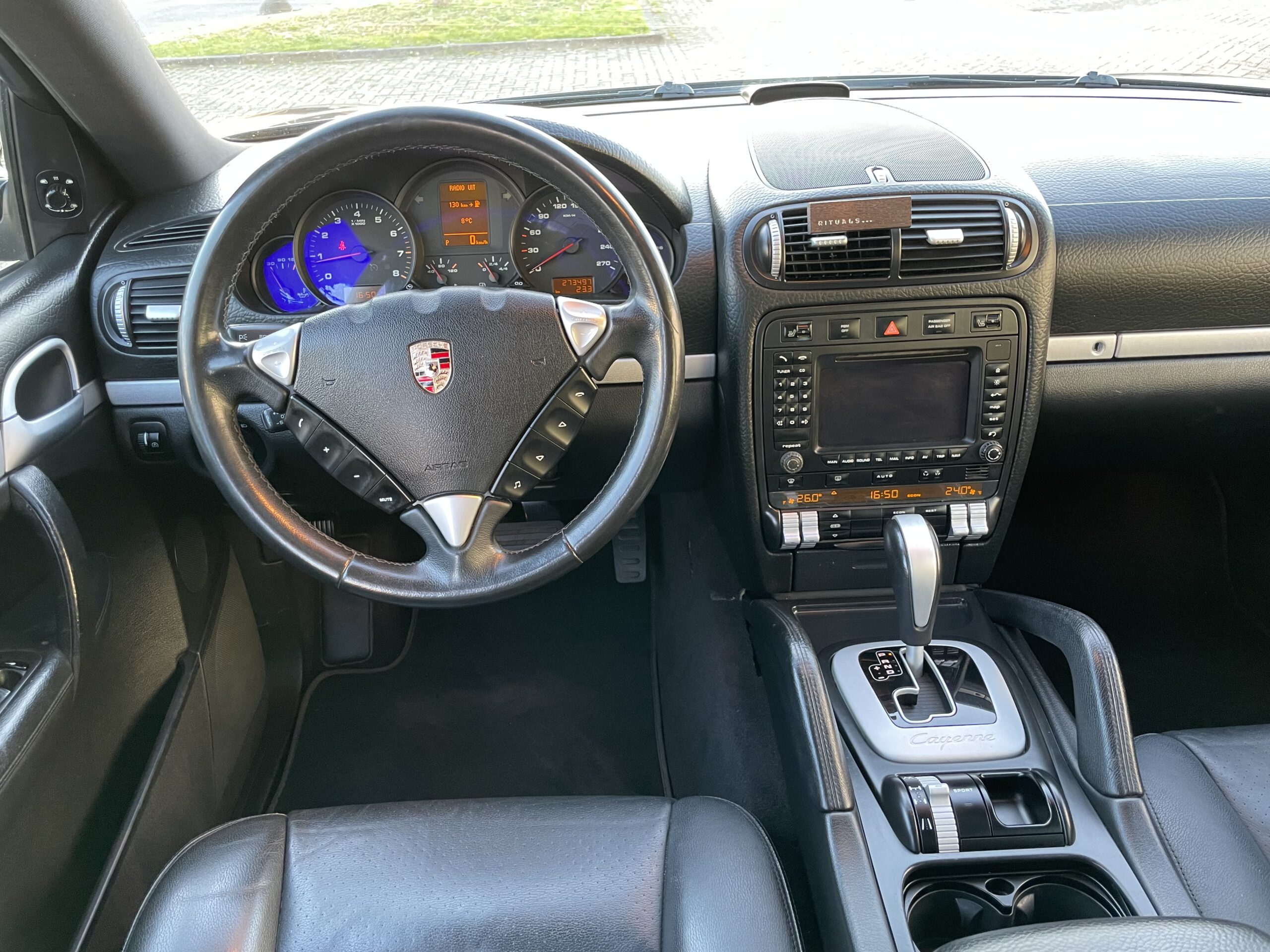 2008 BJ porsche cayenne gts uitvoering 3.6 benzine bj. 2008 km. 273497 apk 04-05-2024