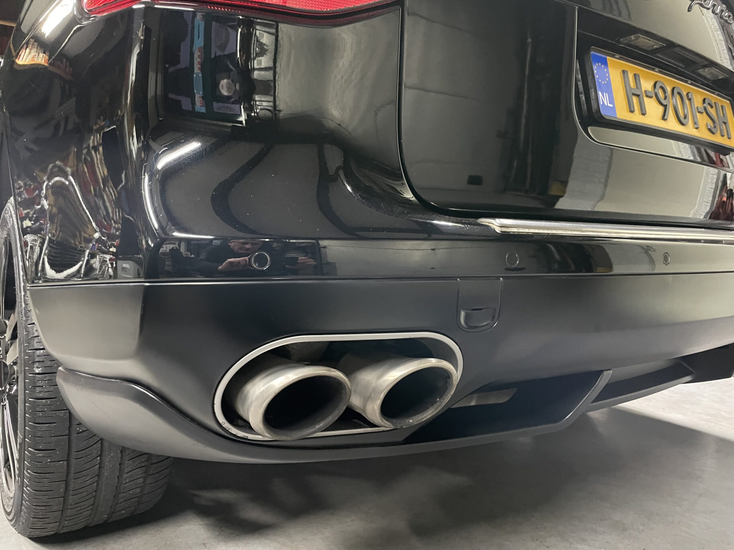 2008 BJ porsche cayenne gts uitvoering 3.6 benzine bj. 2008 km. 273497 apk 04-05-2024