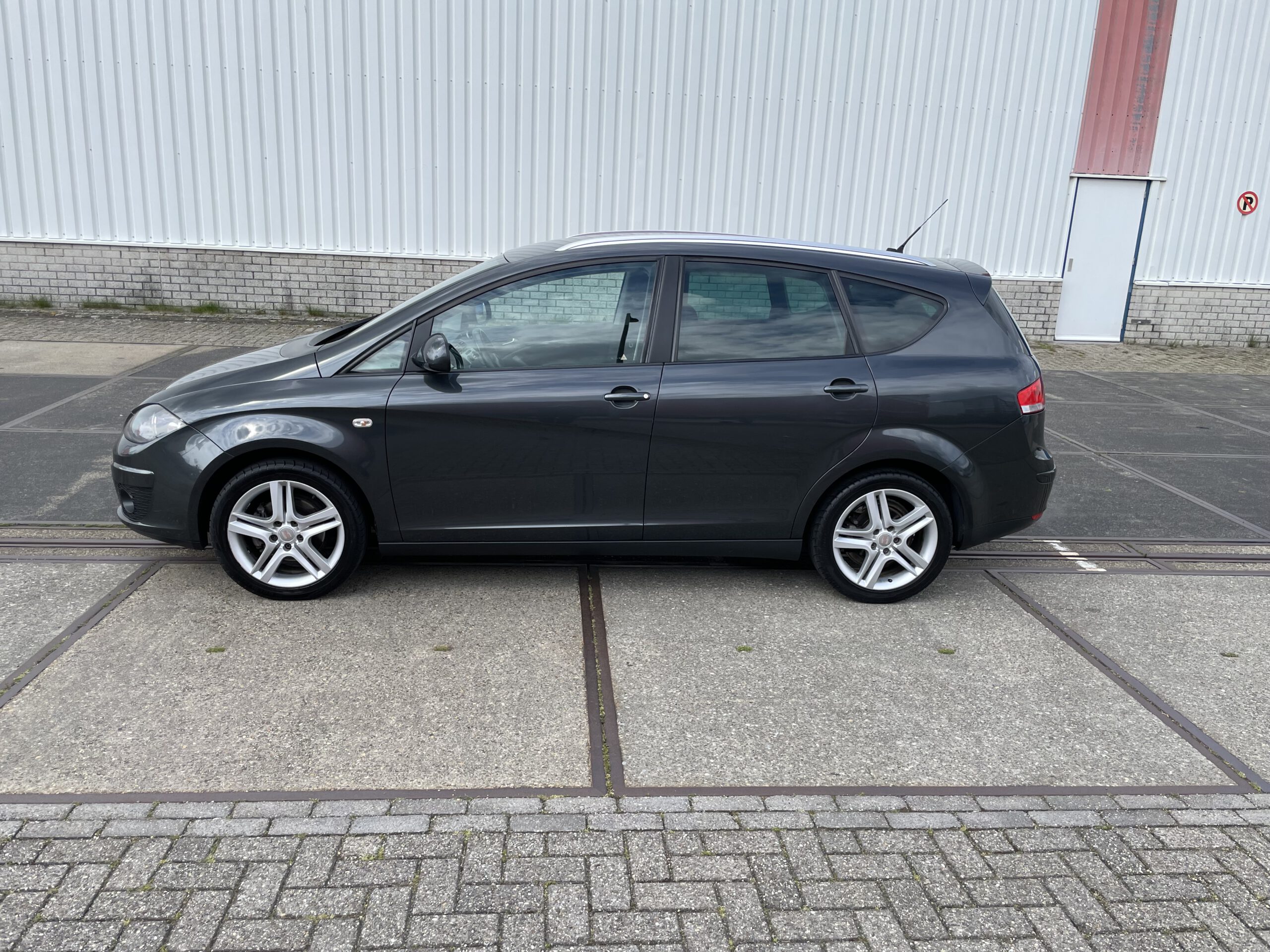 2010 BJ seat altea xl 1.8 tfsi bj. 2010 km. 189001 automaat nap clima stoelverwarm leer apk 28-04-2024
