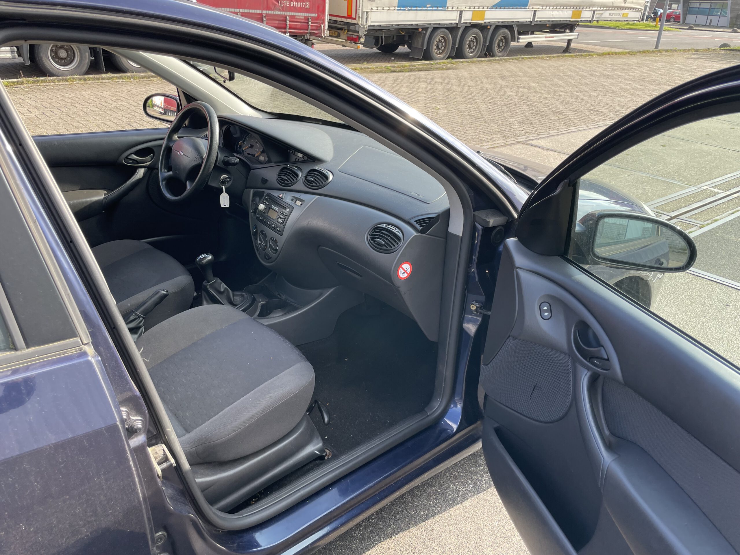 2002 BJ ford focus bj 2002 1.6 16v benzine km. 184524 apk 09-05-2024