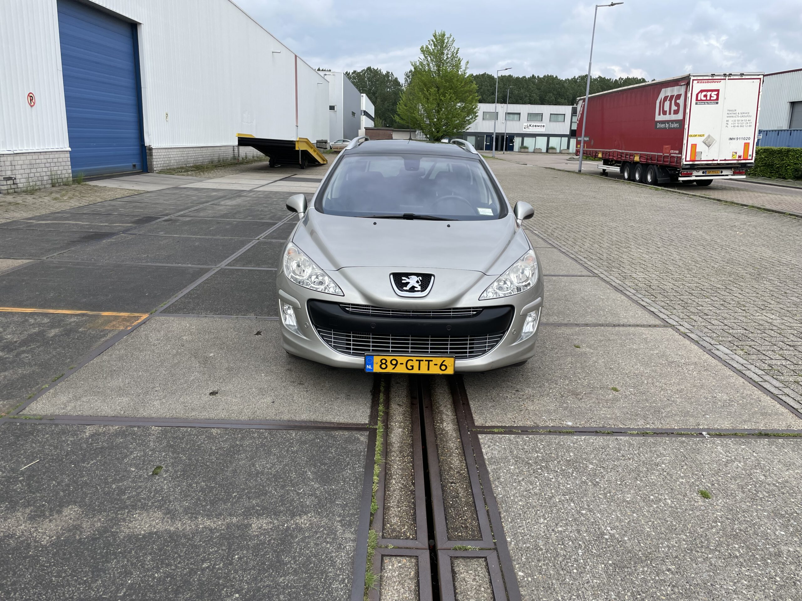 2008 BJ peugeot 308 sw 1.6 vti benzine km. 66688 automaat panorama