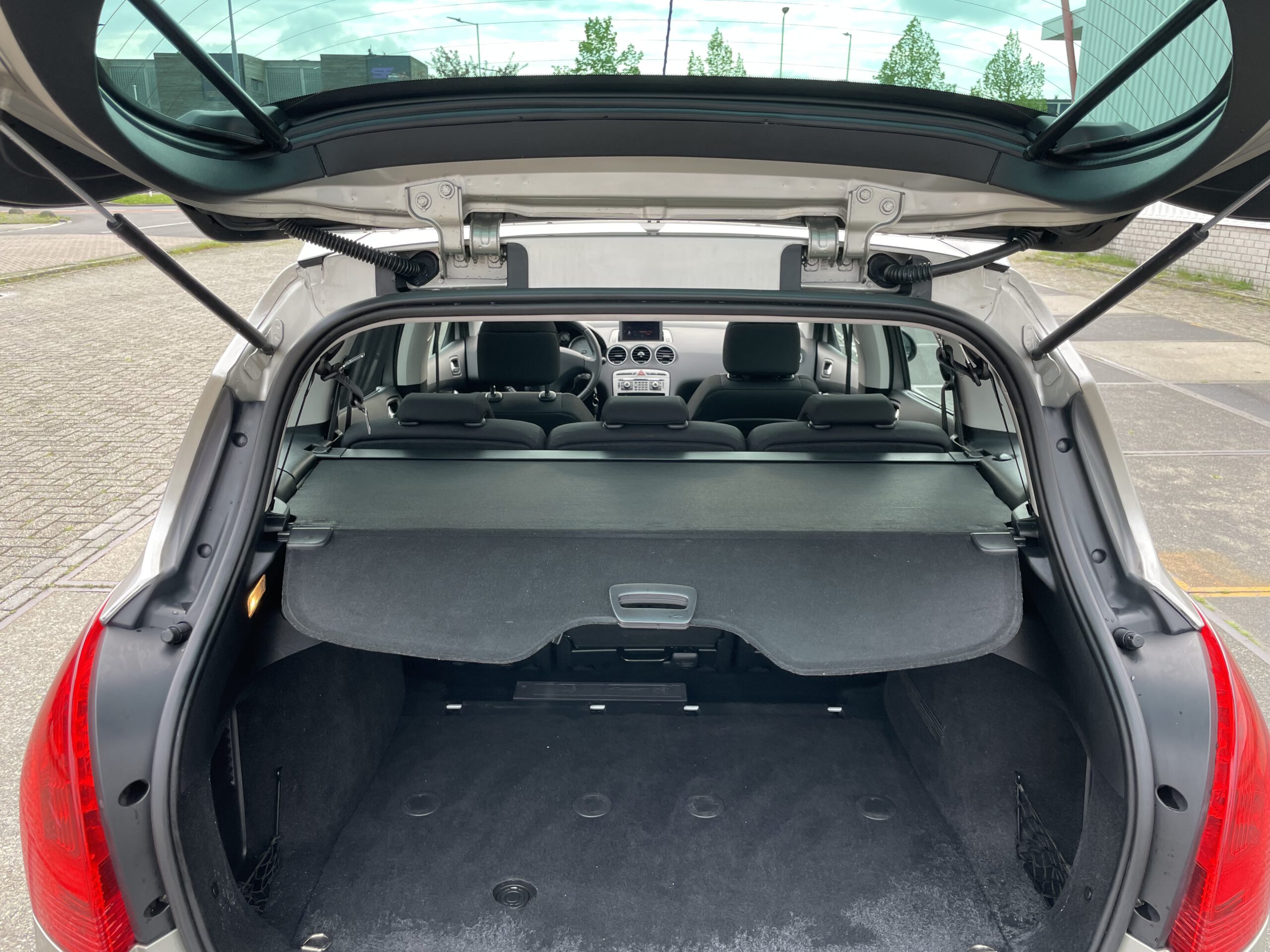 2008 BJ peugeot 308 sw 1.6 vti benzine km. 66688 automaat panorama