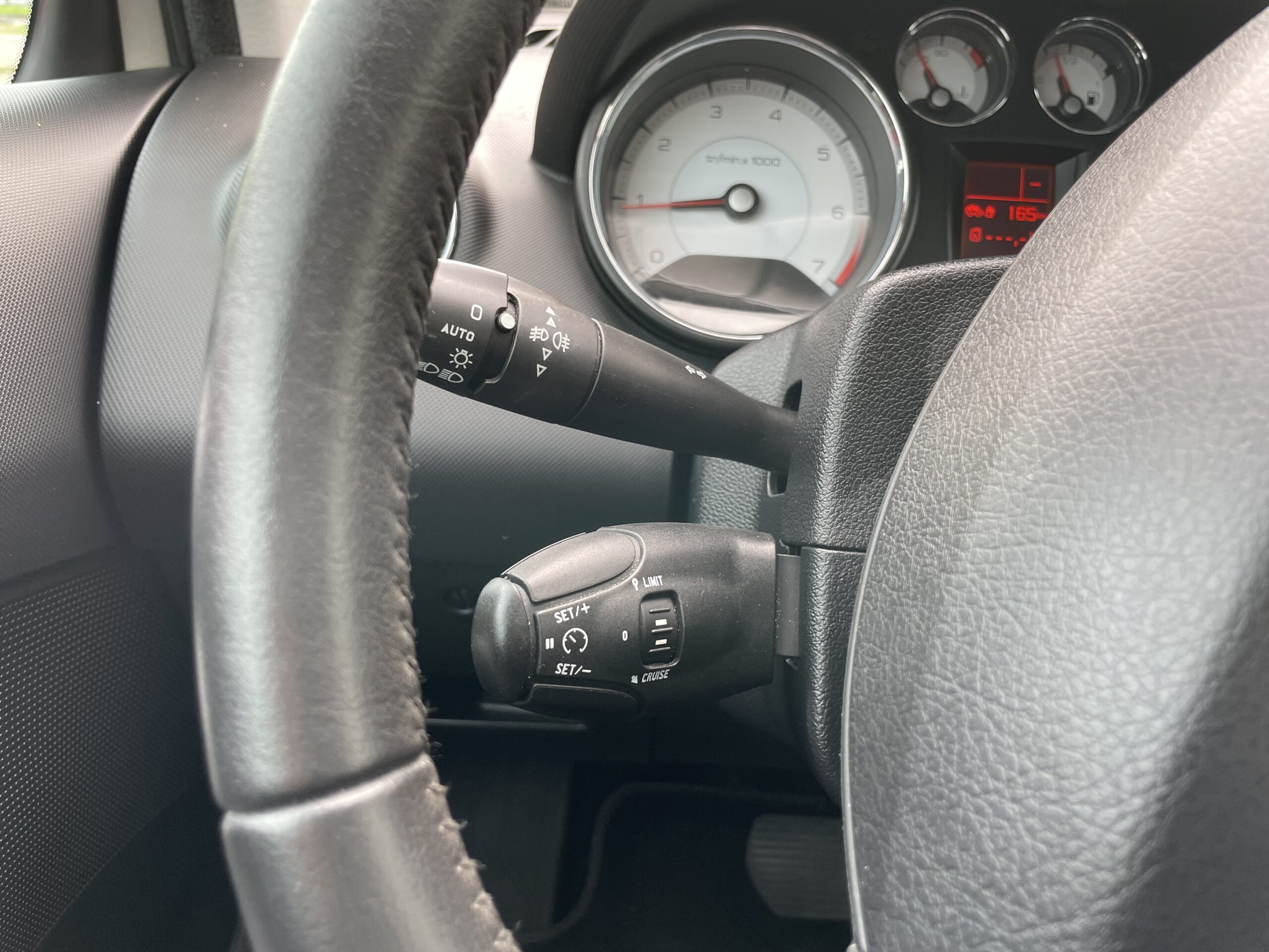 2008 BJ peugeot 308 sw 1.6 vti benzine km. 66688 automaat panorama