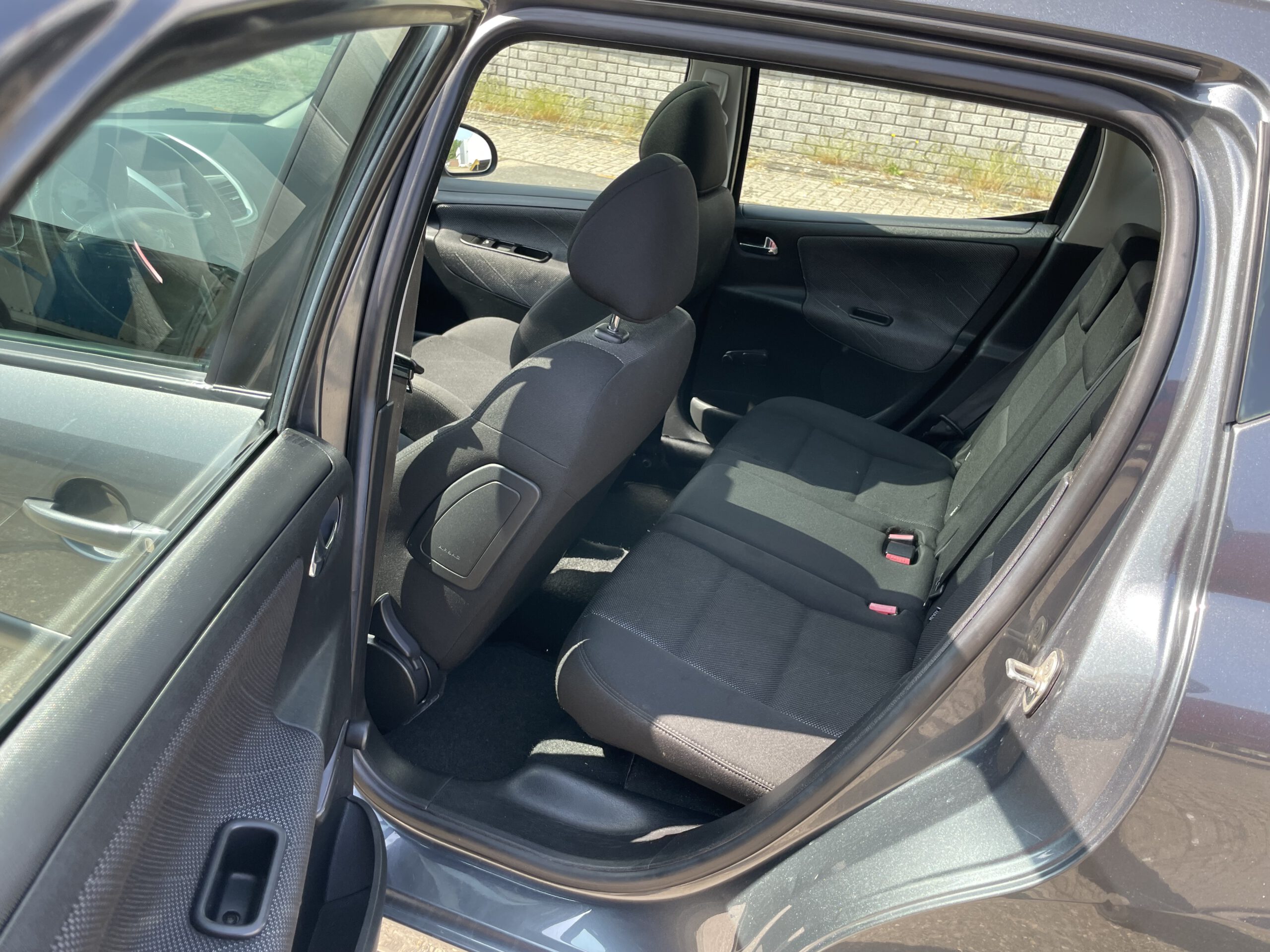 2008 BJ peugoet 207 sw 1.4 vti benzine km.192240 apk tot 03-08-2023 auto