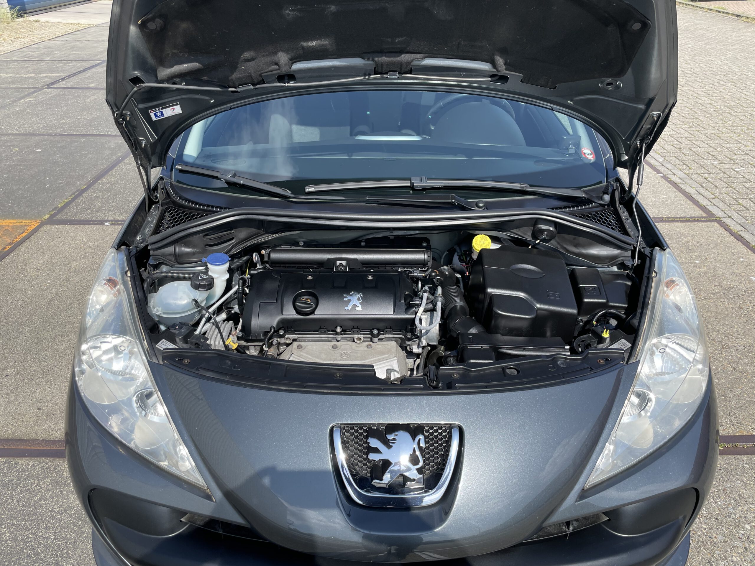 2008 BJ peugoet 207 sw 1.4 vti benzine km.192240 apk tot 03-08-2023 auto